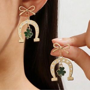Cubic Zirconia Lucky Horseshoe Clover Earrings